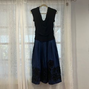 SL fashions Flower, pattern dress Size 12